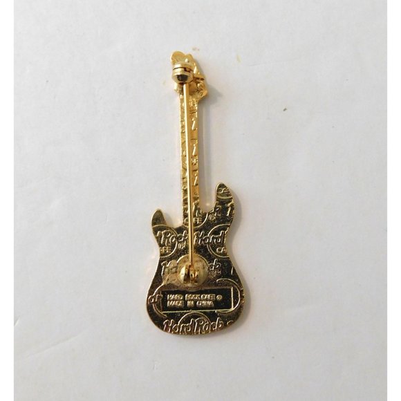 Hard Rock Cafe La Jolla Guitar Collectible Pin California Seashells 2.25 Inch - Picture 2 of 8